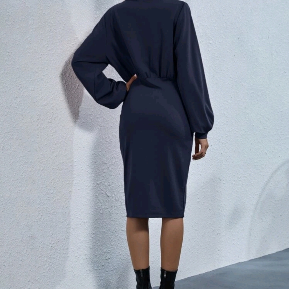 Lantern sleeve solid dress - Picture 2 of 6